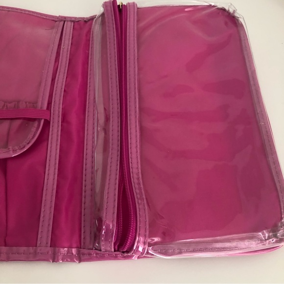 NWOT Polka Dot Vanity Bathroom Bag - Picture 3 of 6